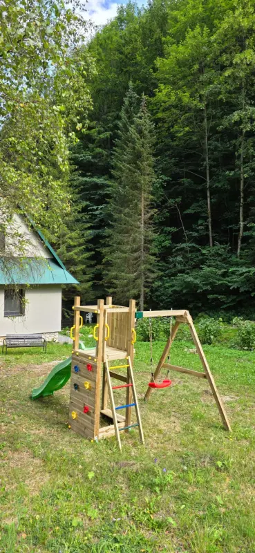 Izba Apartmanica Mountain Cottage Rybie 480, Staré Hory v CTS - CONSULTING TRADE SERVICE s.r.o. – Horská chata na samote pri lese s potokom, Rybie